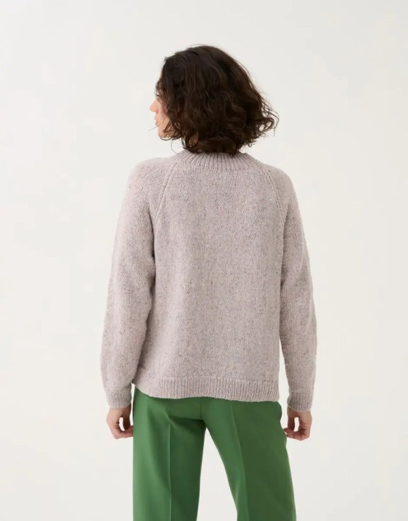 Sirdar - Buttoned Raglan Jumper in Loveful Recyled Tweed DK - Knitting Pattern 10781 Sirdar Yarns