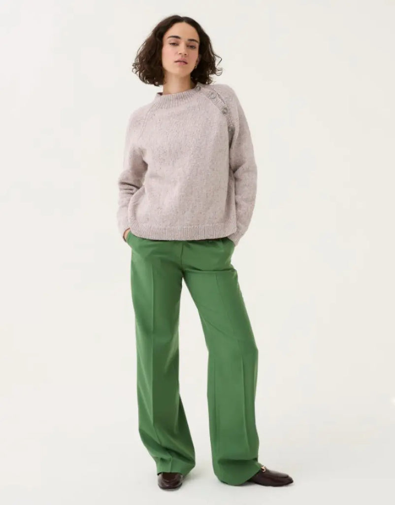 Sirdar - Buttoned Raglan Jumper in Loveful Recyled Tweed DK - Knitting Pattern 10781 Sirdar Yarns