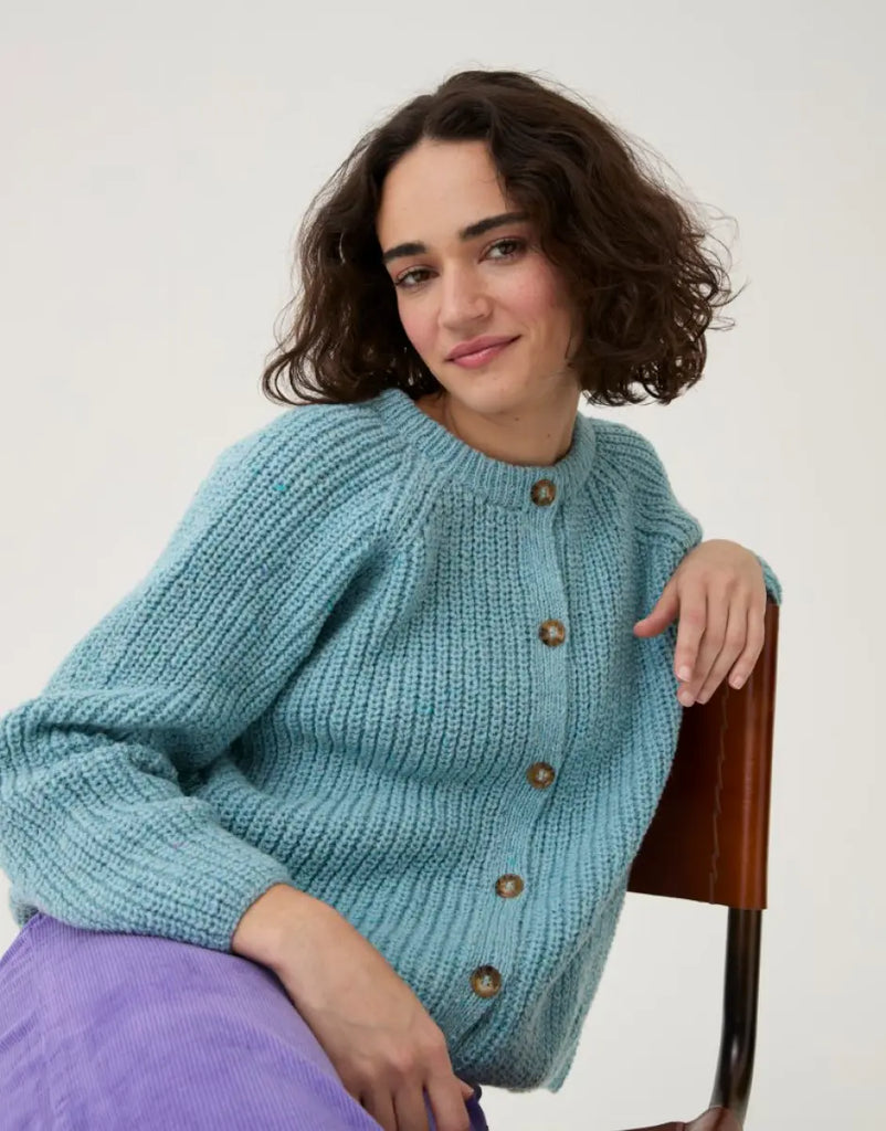 Sirdar - Round Neck Cardigan in Loveful Recyled Tweed DK - Knitting Pattern 10780 Sirdar Yarns