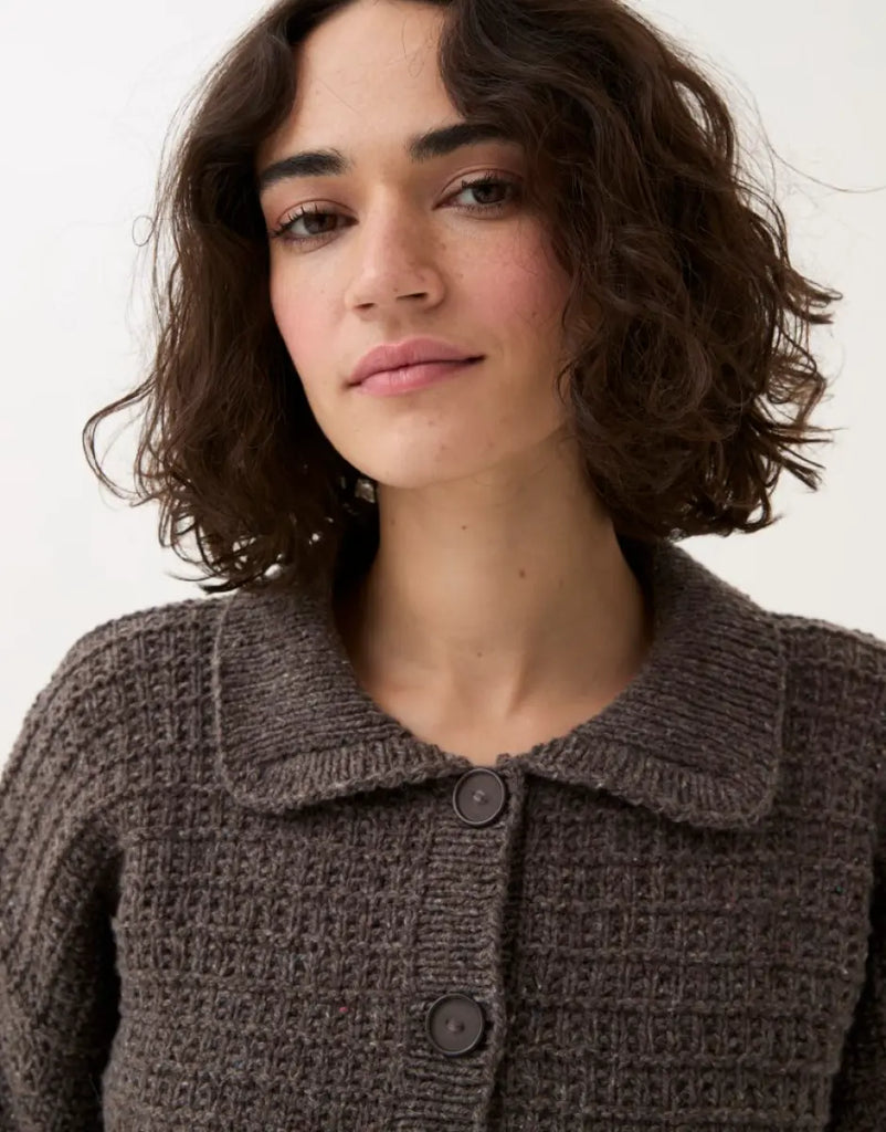 Sirdar - Collared Cardigan in Loveful Recyled Tweed DK - Knitting Pattern 10782 Sirdar Yarns