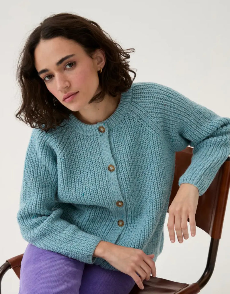 Sirdar - Round Neck Cardigan in Loveful Recyled Tweed DK - Knitting Pattern 10780 Sirdar Yarns