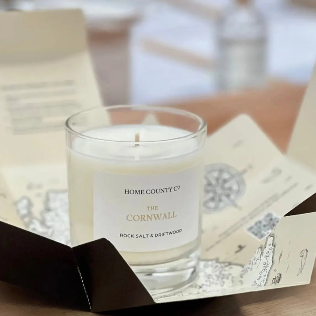 Home County Candle Co - The Hampshire Candle, Rosewood + Velvet Moss Home County Co.