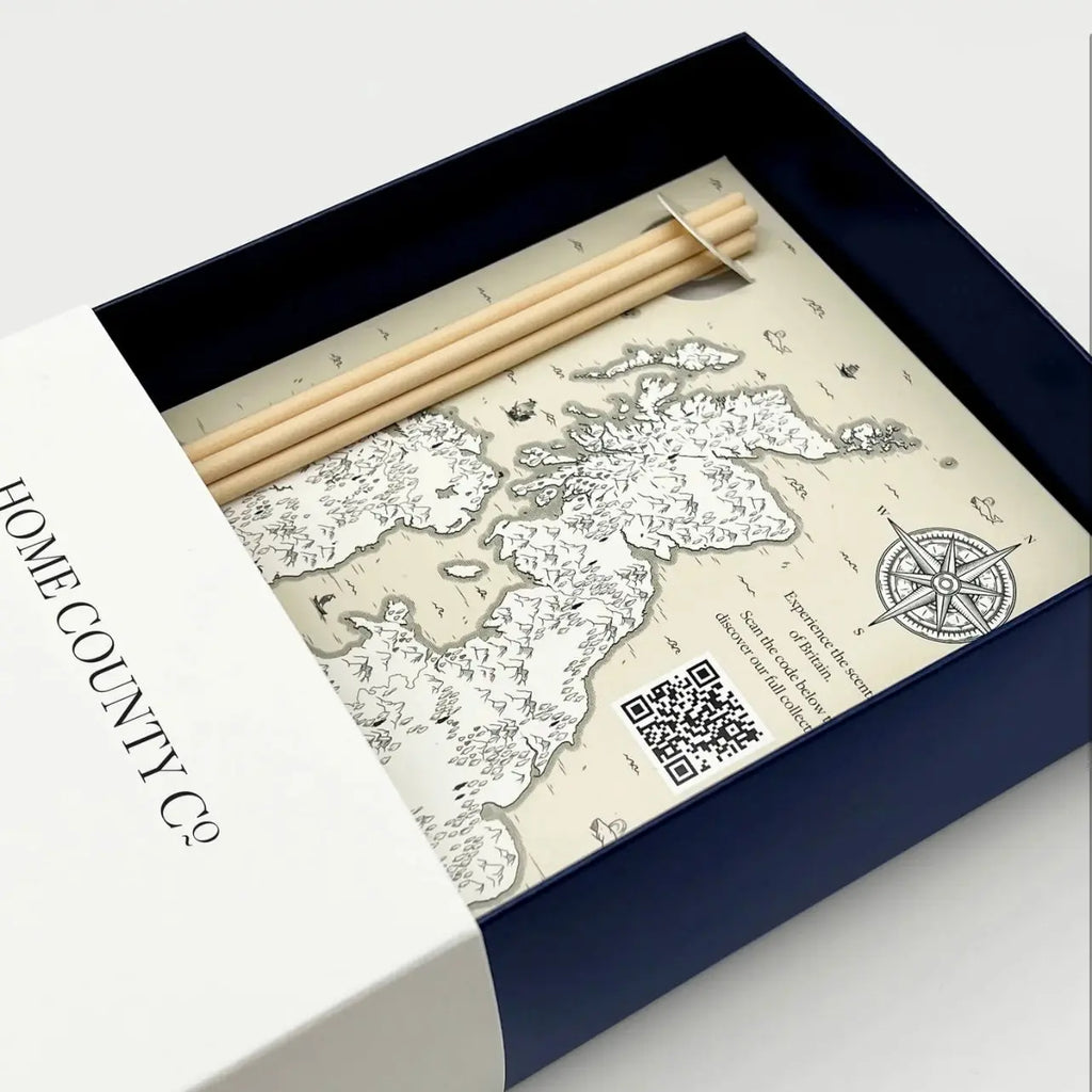 Home County Candle Co - The Hampshire Reer Diffuser, Rosewood + Velvet Moss Home County Co.